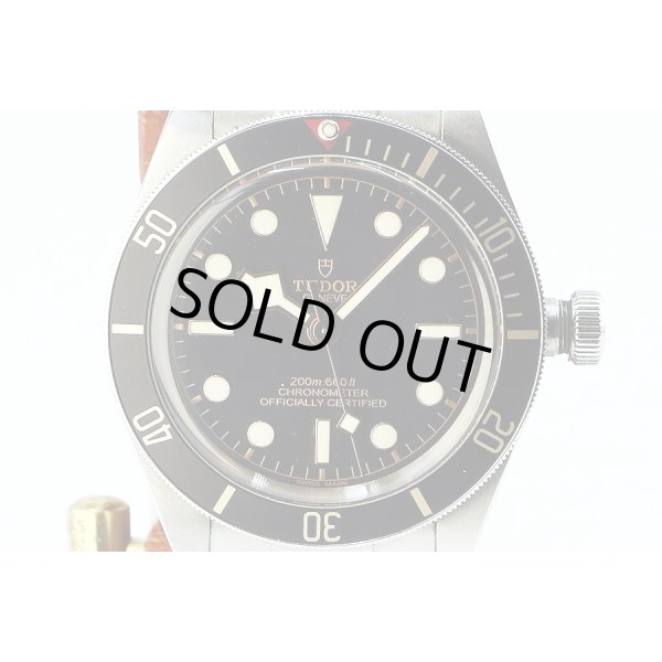 チューダー　ヘリテージ　ブラックベイ　７９０３０Ｎ　黒文字盤　黒ベゼル　表面