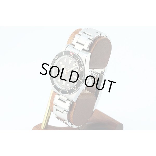 チューダー　ヘリテージ　ブラックベイ　７９０３０Ｎ　黒文字盤　黒ベゼル　サイド