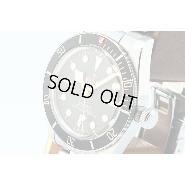 チューダー　ヘリテージ　ブラックベイ　７９０３０Ｎ　黒文字盤　黒ベゼル　サイド