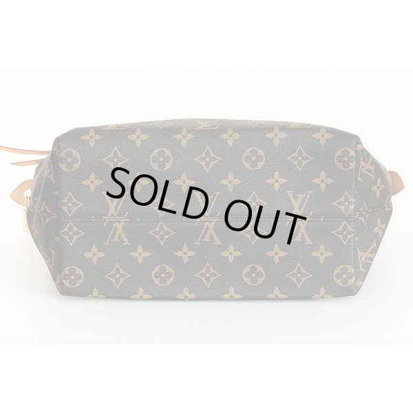 ルイ・ヴィト ン　イエナPM M42268　底