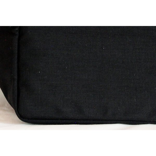 エルベシャプリエ　コーデュラ舟型トートM 707C ノワール／モカ　底拡大