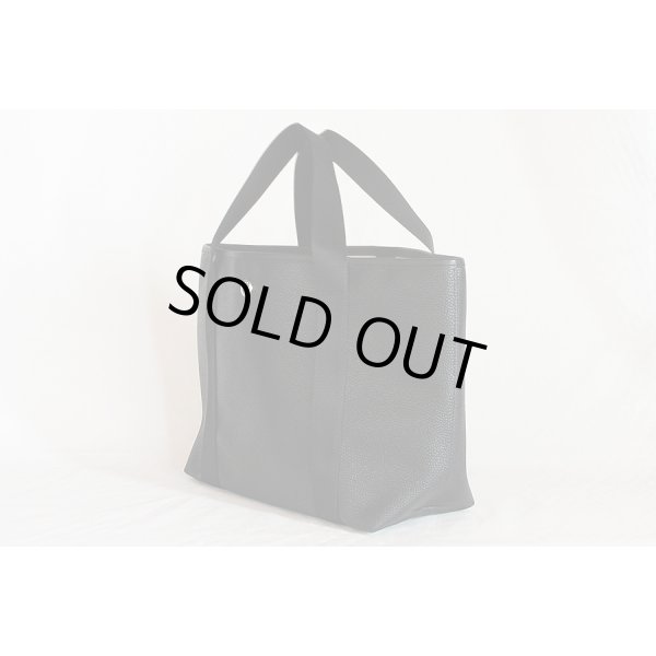 エルベシャプリエ　リュクスライン スクエアトートM 604G ノワール／ノワール　サイド