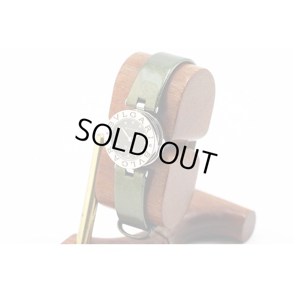 ブルガリ　ビーゼロワン　ＢＺ２２　黒文字盤　サイド