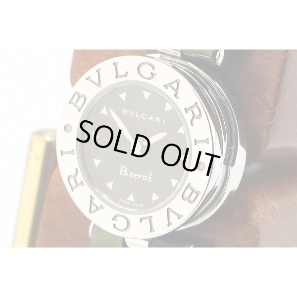 ブルガリ　ビーゼロワン　ＢＺ２２　黒文字盤　サイド拡大