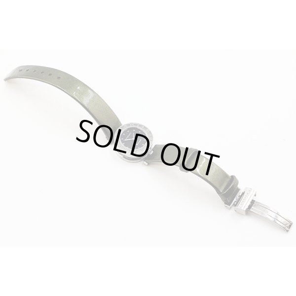 ブルガリ　ビーゼロワン　ＢＺ２２　黒文字盤　革ベルト状態　表面