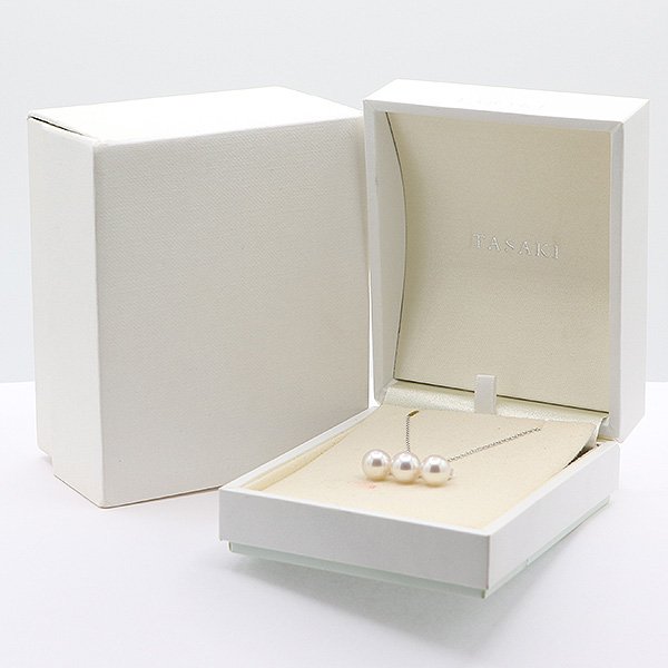 タサキ　750WG バランスネオ ペンダント P-16850 7.30g　箱