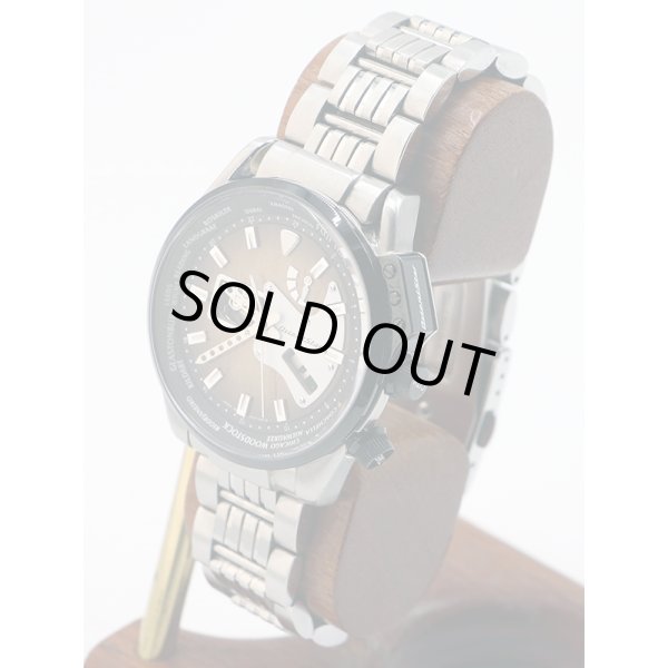 オリエントスター　レトロフューチャー　ＷＺ０１９１ＤＡ　ギターモデル　茶文字盤　サイド