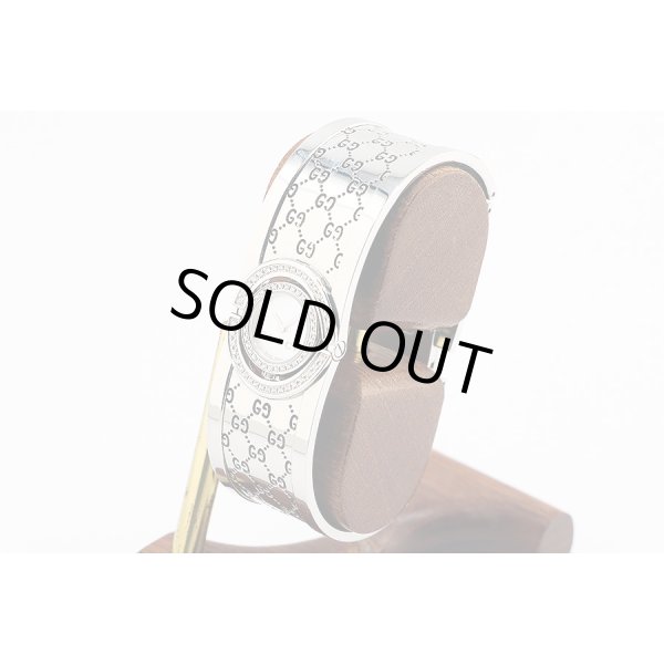 グッチ　トワール　１１２　シェル文字盤　Ｄベゼル　サイド