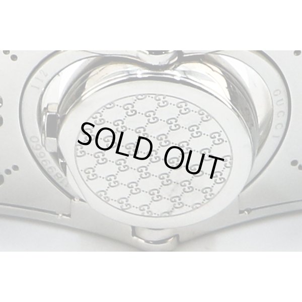 グッチ　トワール　１１２　シェル文字盤　Ｄベゼル　裏面拡大