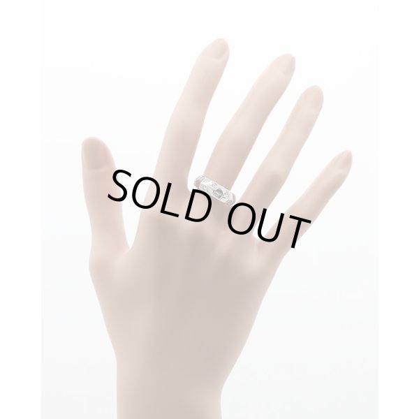 PT900 ダイアイリリング 0.14ct 5.50g　装着イメージ