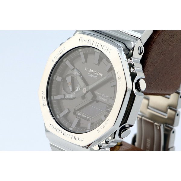 カシオ　Ｇショック　ＧＭ－Ｂ２１００Ｄ　デジアナ　黒文字盤　サイド拡大