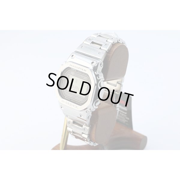 カシオ　Ｇショック　ＧＭＷ－Ｂ５０００Ｄ　３４５９　デジタル文字盤　サイド