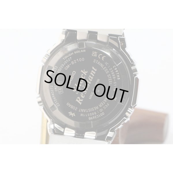 カシオ　Ｇショック　ＧＭ－Ｂ２１００Ｄ　デジアナ　黒文字盤　裏面拡大