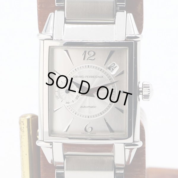 ジラールペルゴ　ヴィンテージ１９４５　２５９３２　銀文字盤