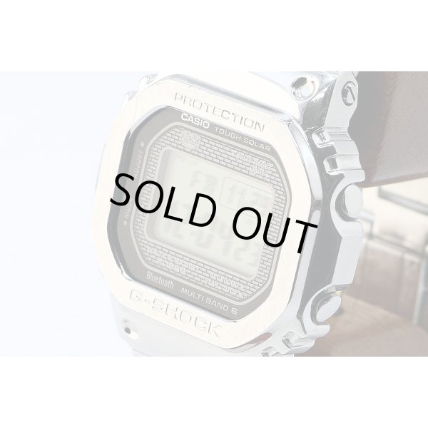 カシオ　Ｇショック　ＧＭＷ－Ｂ５０００Ｄ　３４５９　デジタル文字盤　サイド拡大