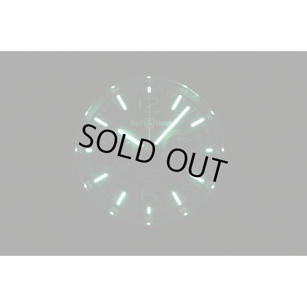 ベル＆ロス　ＢＲ０５Ｃ－ＢＬ－ＳＴ／ＳＳＴ　クロノグラフ　黒文字盤　ライト暗闇