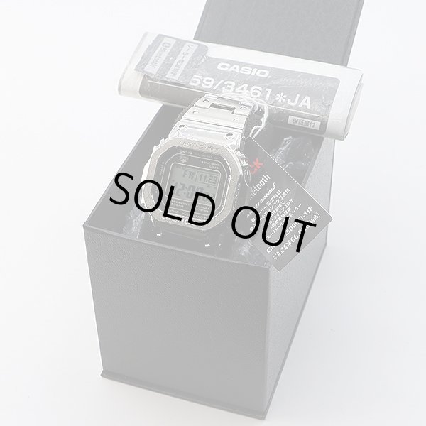 カシオ　Ｇショック　ＧＭＷ－Ｂ５０００Ｄ　３４５９　デジタル文字盤　箱・保証書