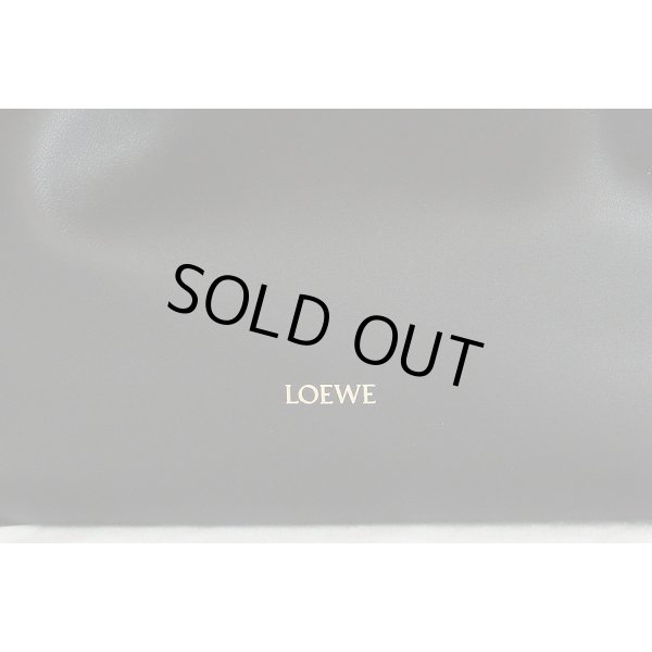 ロエベ　フラメンコ　クラッチ　ミディアム　A411FC1XBF　ブラック　表面拡大