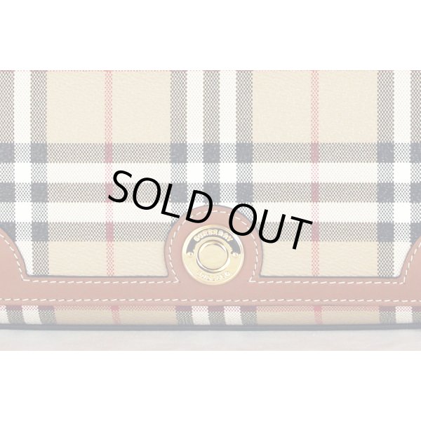 バーバリー　トップハンドルノートバック　8066165　ブライアーブラウン　表面拡大