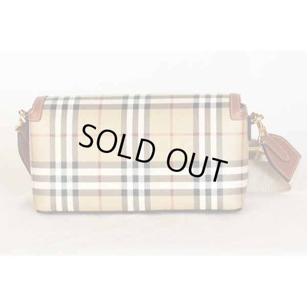 バーバリー　トップハンドルノートバック　8066165　ブライアーブラウン　裏面