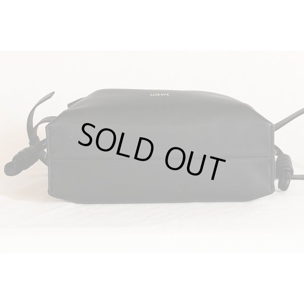 ロエベ　フラメンコ　クラッチ　ミディアム　A411FC1XBF　ブラック　底