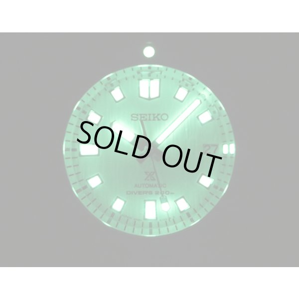 セイコー　プロスペック　ＳＢＤＣ１６９　銀文字盤 　６Ｒ３５－０２Ａ０　暗所