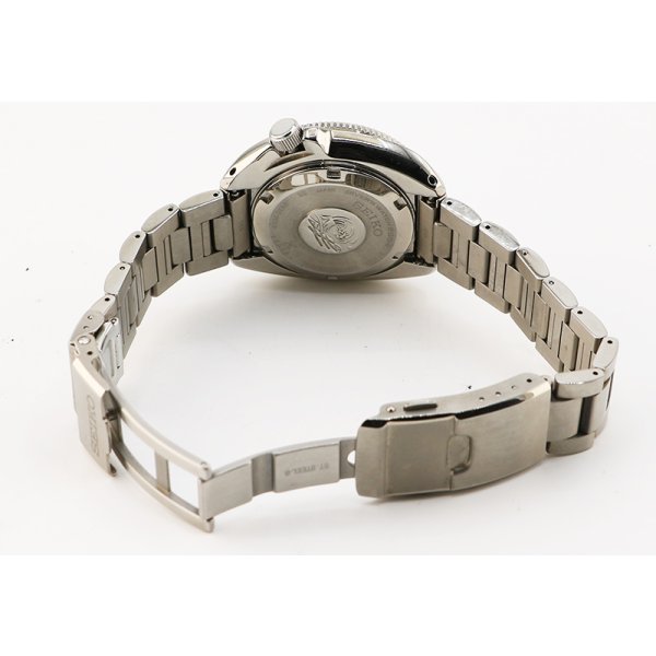 セイコー　プロスペック　ＳＢＤＣ１６９　銀文字盤 　６Ｒ３５－０２Ａ０　裏面