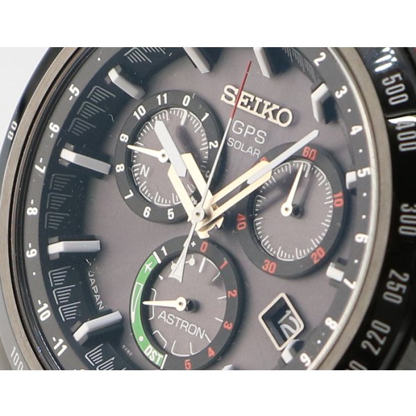 セイコー　アストロン　ＳＢＸＢ１２１　黒文字盤　８Ｘ８２－０ＡＰ０－１　盤面拡大