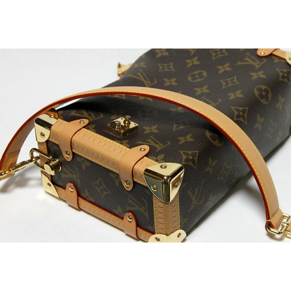 ルイ・ヴィトン　サイドトランクMM M46358　ヌメ革全体にうっすらと焼け