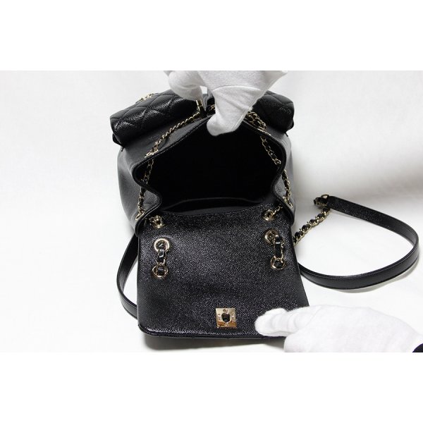 シャネル　マトラッセ チェーンリュック AS3787 ブラック／GP金具　中身