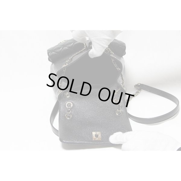 シャネル　マトラッセ チェーンリュック AS3787 ブラック／GP金具　中身