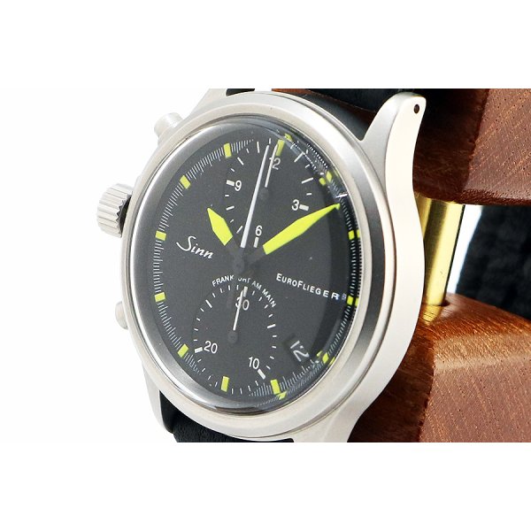 ジン　３５６　ユーロフリーガー　黒文字盤  黄色針　サイド拡大