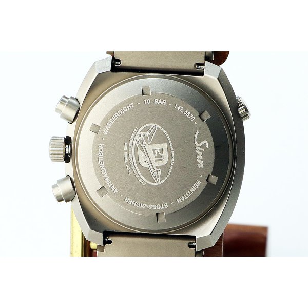 ジン　４２１ＴＩ　クロノグラフ　黒文字盤　ＧＳＧ９限定　裏面拡大