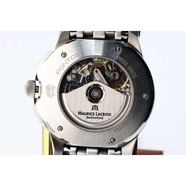 モーリス・ラクロア　ポントス　クロノグラフ　ＰＴ６１８８　黒シェル文字盤　裏面拡大