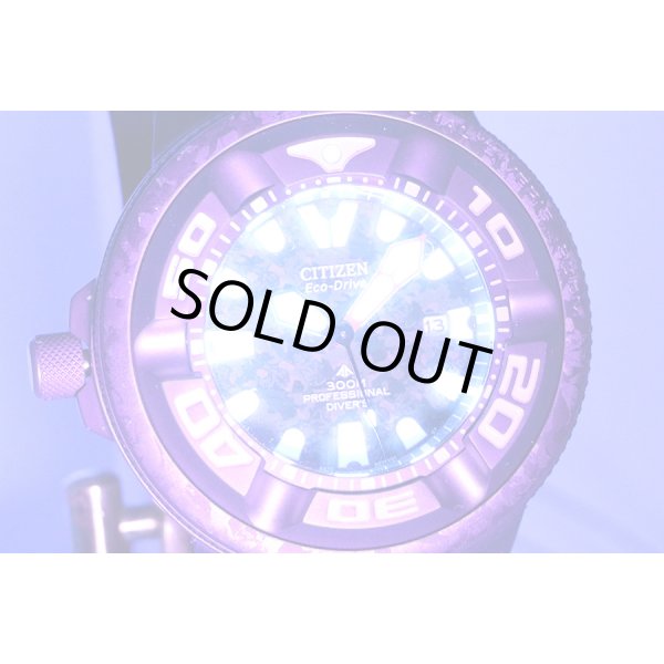 シチズン　プロマスター　ダイバー３００　ＢＪ８０５９－０３Ｅ　赤文字盤　ライト