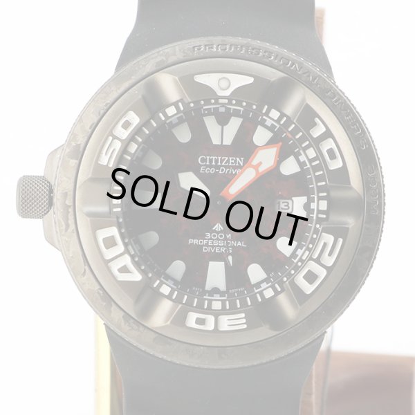 シチズン　プロマスター　ダイバー３００　ＢＪ８０５９－０３Ｅ　赤文字盤