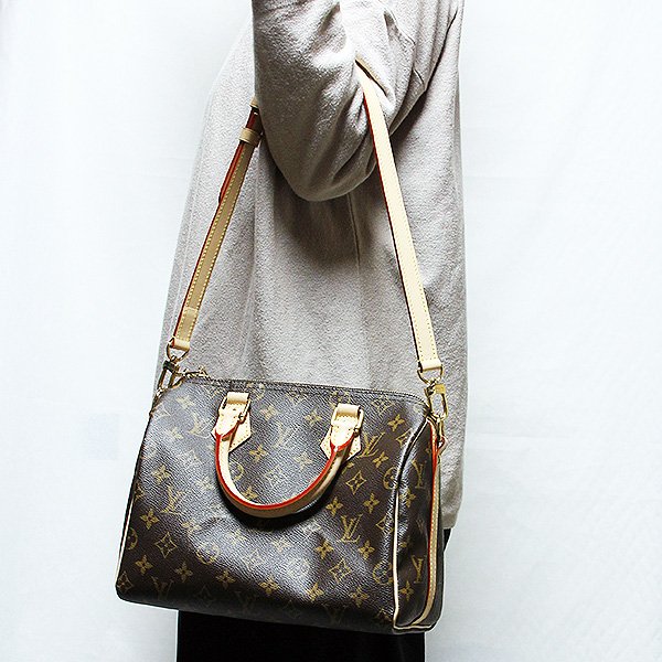 ルイ・ヴィトン　スピーディ・バンドリエール25 M46977　掛けたイメージ