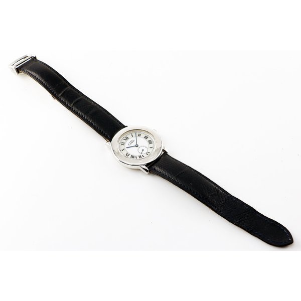 カルティエ　マストII　ロンド　１８１５－１　白文字盤　革ベルト状態　表面