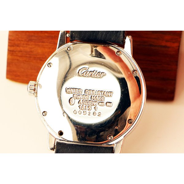 カルティエ　マストII　ロンド　１８１５－１　白文字盤　裏面拡大