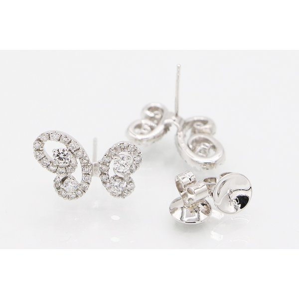 750WG ダイアイリピアス 1.26ct 5.30g　留め具外したイメージ