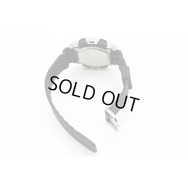 カシオ　Ｇショック　ＧＭ－Ｓ１１０　デジアナ　銀文字盤　５７０６　ラバーベルト