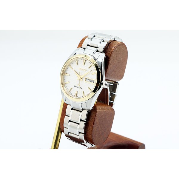 グランドセイコー　ＳＢＧＴ０８３　９Ｆ８３－０ＡＪ０　銀文字盤　Ｋ１８ベゼル　サイド