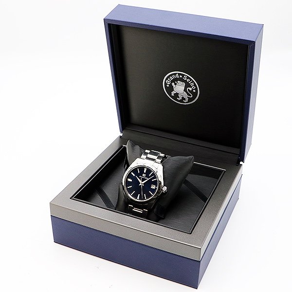 グランドセイコー　ＳＢＧＶ０２５　９Ｆ８２－０ＡＦ０　紺文字盤　箱