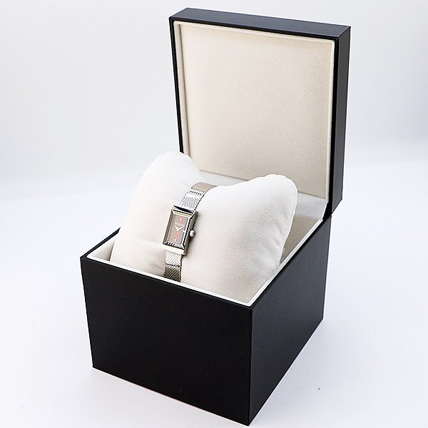 グッチ　Ｇフレーム　レクタンギュラー　ＹＡ１４７．５　トリコロール文字盤　箱