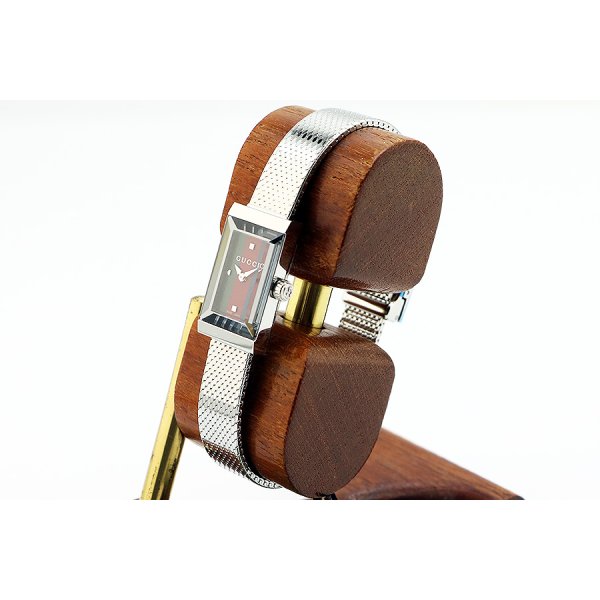 グッチ　Ｇフレーム　レクタンギュラー　ＹＡ１４７．５　トリコロール文字盤　サイド