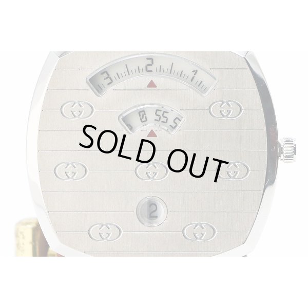 グッチ　グリップウォッチ　１５７．３　銀文字盤　ディスク回転式　表面拡大