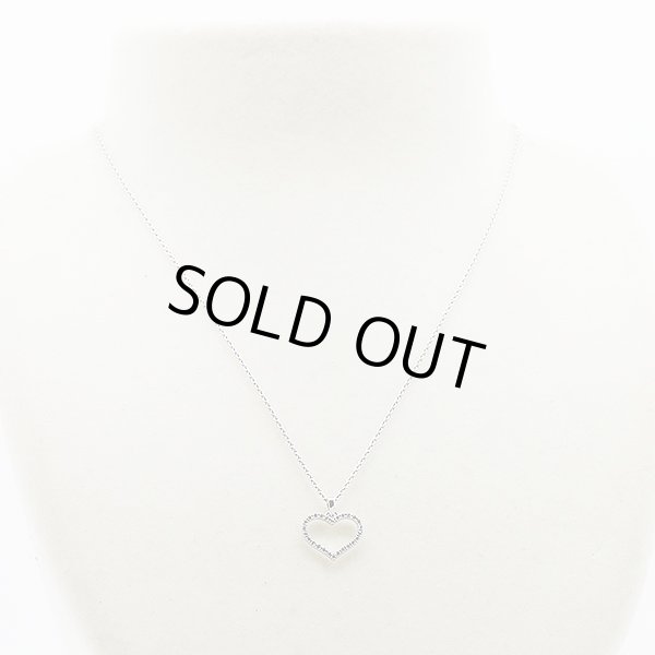 750WG ダイアイリペンダントネックレス 2.90g　装着イメージ