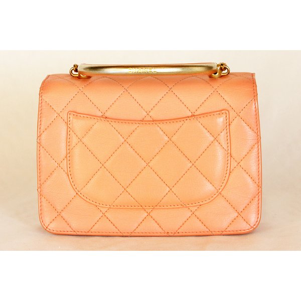 シャネル マトラッセ トップハンドル2WAYショルダーバック コーラルオレンジ　裏面