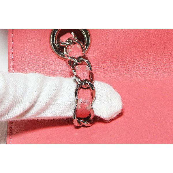 シャネル シェブロン Vステッチ チェーンリュック A91121 ピンク　レザーにスレ