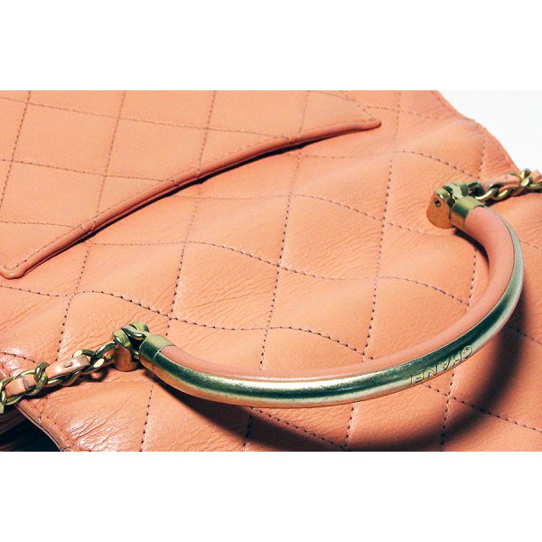 シャネル マトラッセ トップハンドル2WAYショルダーバック コーラルオレンジ　汚れ